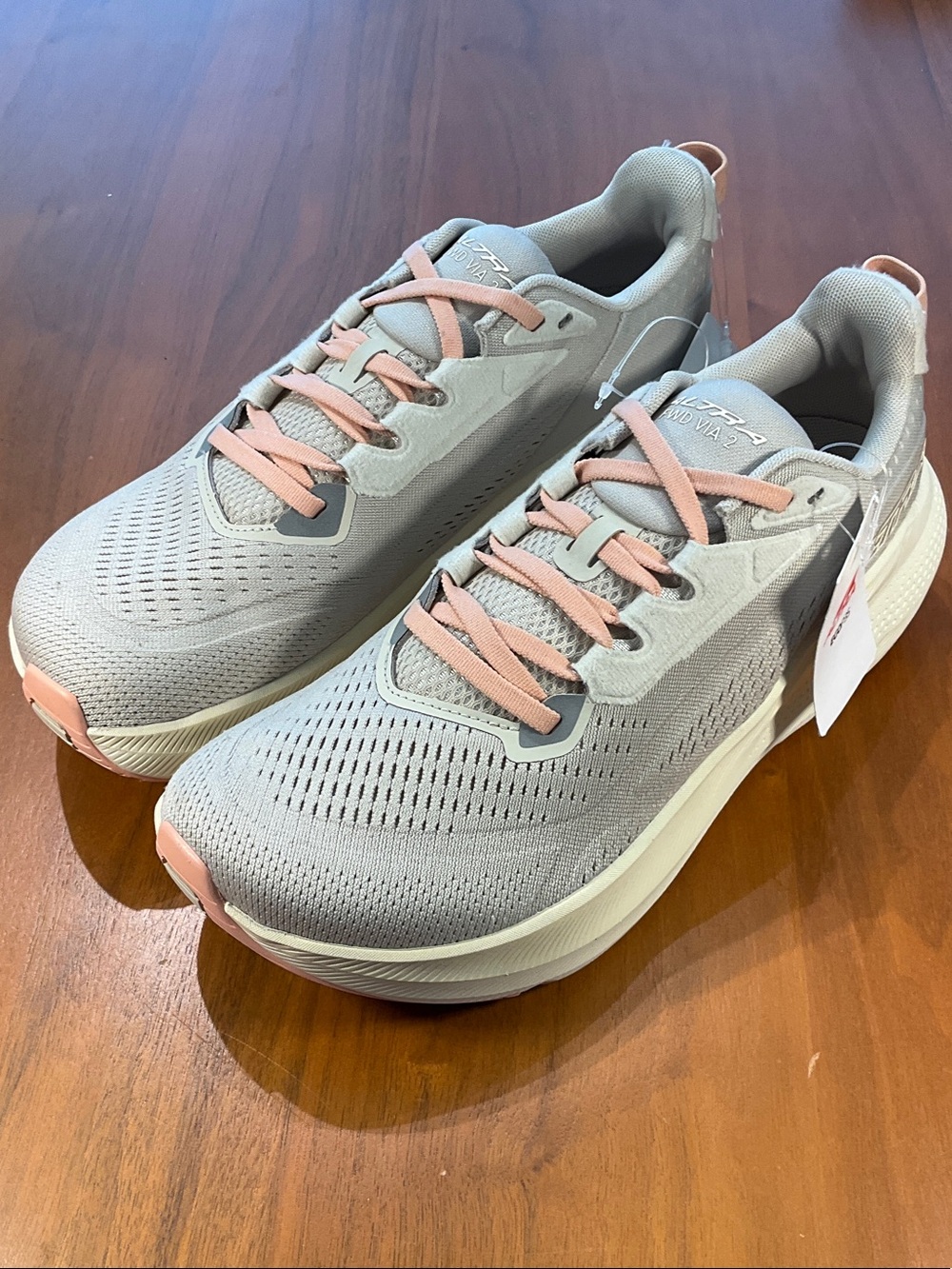 FWD Via 2 Altra Women's Gray and Blush Pink Athletic Running Shoes sample